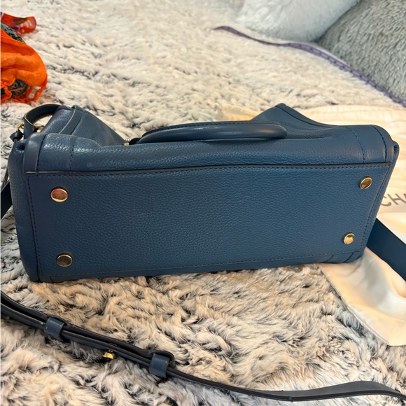 Michael Kors large blue chambray Carine bag - Picture 9 of 12